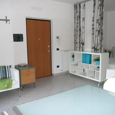 Appartamentino Per Vacanze Zona Lago Διαμέρισμα *